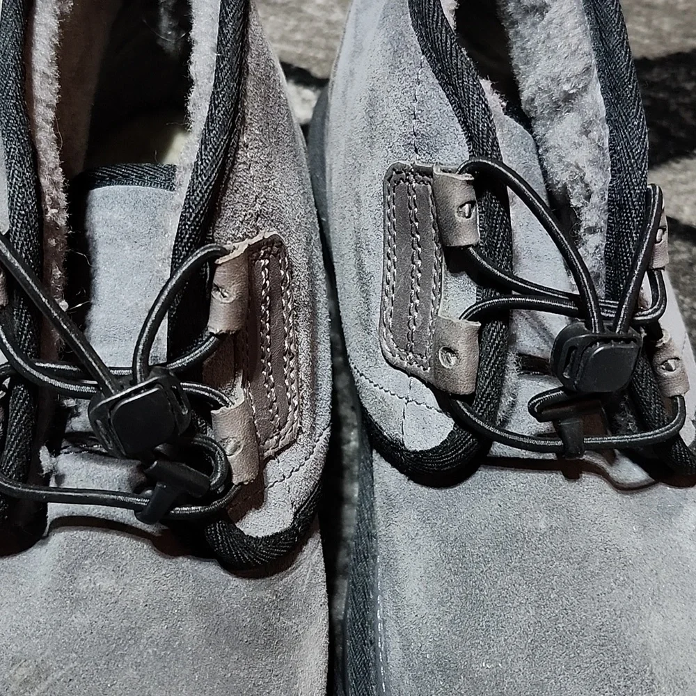 UGG NEUMEL GHILLIE GRAY SUEDE SHEEPSKIN ELASTIC LACES EMBOSSED LOGO SHOES